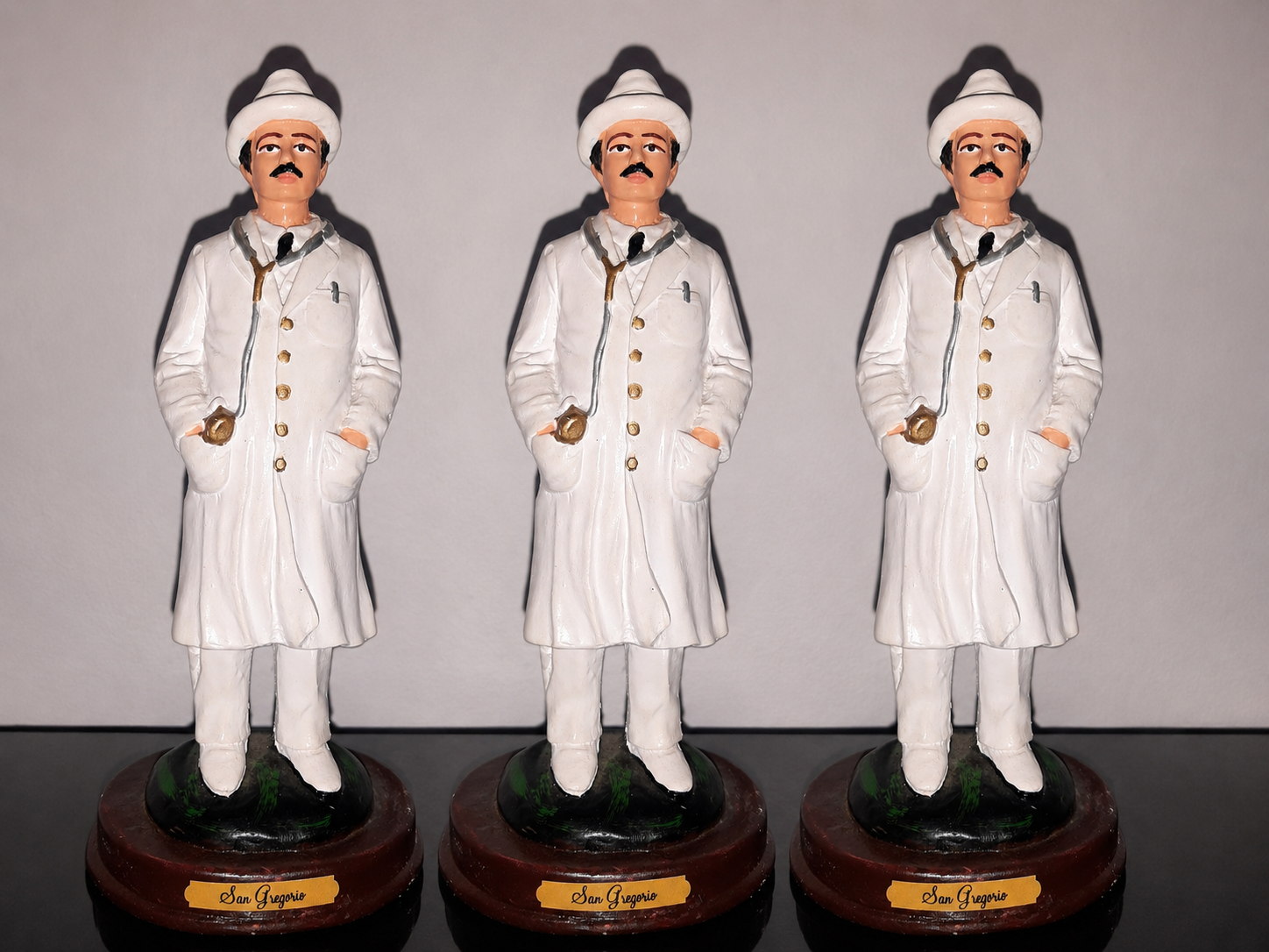 Estatua de San José Gregorio Hernández – 21 cm | Hecha en Yeso